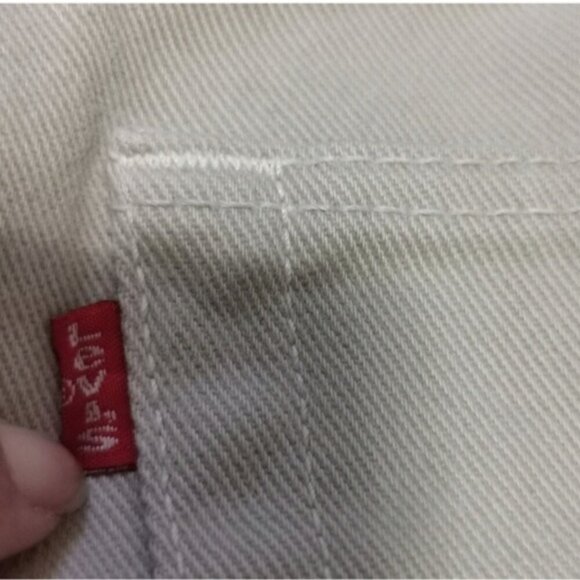 Vintage Levi's 505 Regular Fit Straight Leg Tan Chinos 32x34 - Picture 7 of 9